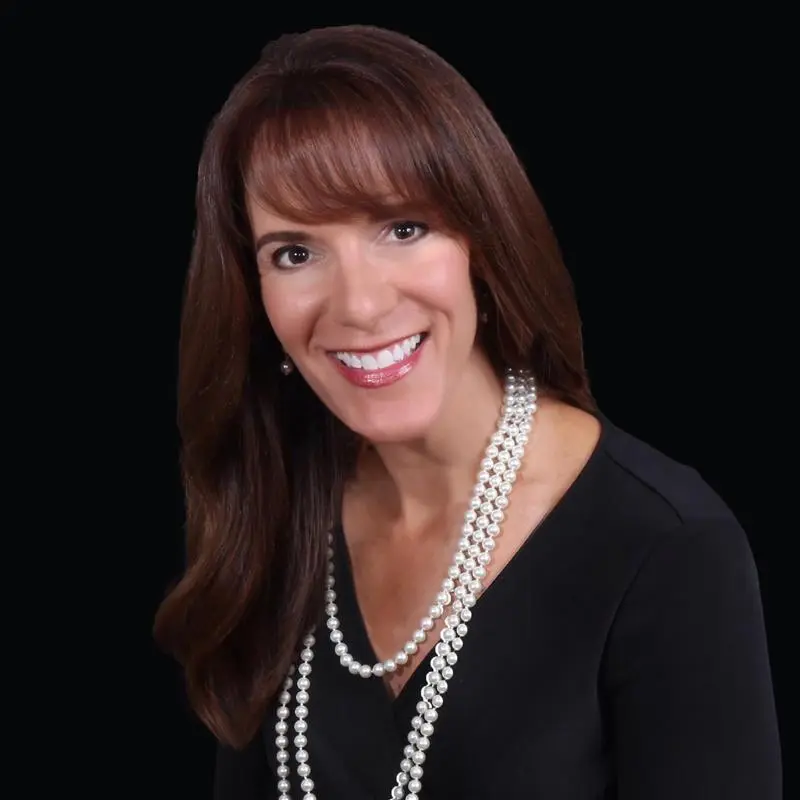 Picture of Beth Vandroff